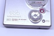 Sony MZ-R410 MD Walkman Portable MiniDisc Player
