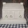 Donegal Parian China Cottage Image 4