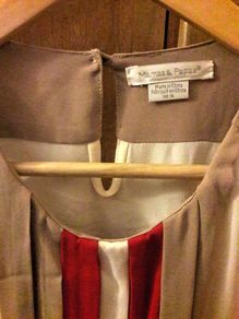Mamas and Papas maternity blouse top size.