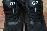 Barefoot shoes size 6.