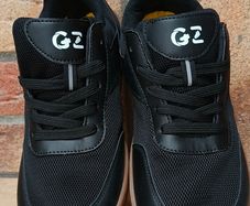 Barefoot shoes size 6.