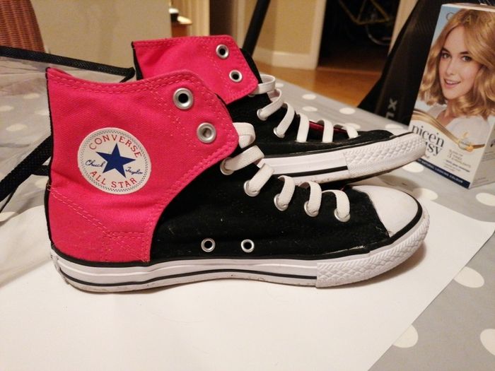 converse runners size 4.5 UK