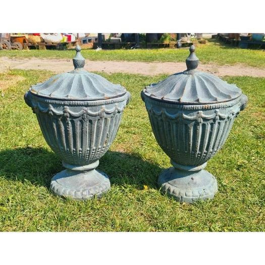 Urn with Lid CH-R-350A