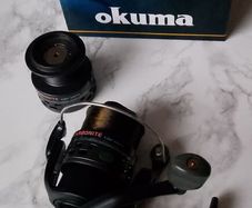 Okuma Carbonite XP CBF 140a Baitfeeder Carp Reel