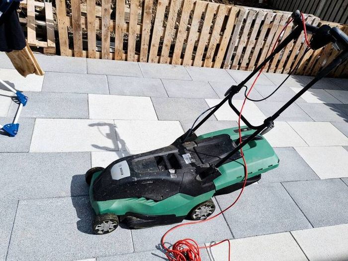 Bosch lawnmower Rotak 650