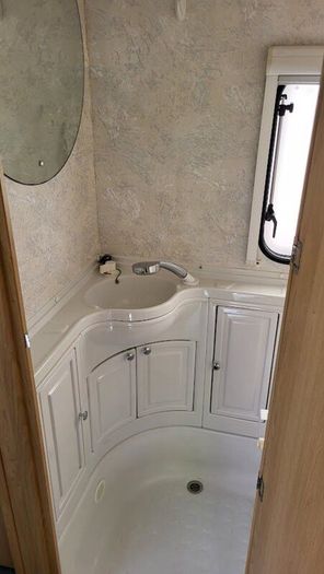 6/7 Berth Lunar Zenith 6 Caravan
