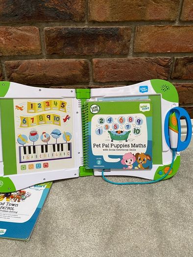 Leapfrog Leapstart with books also other tablets
