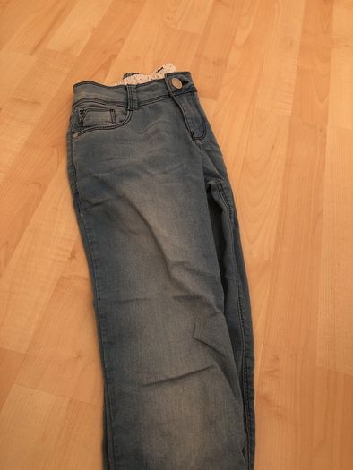 Girls Low Waisted Jeans