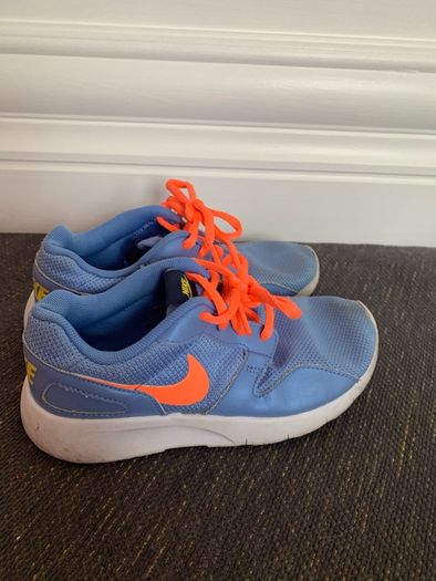 Nike Tanjun Runners