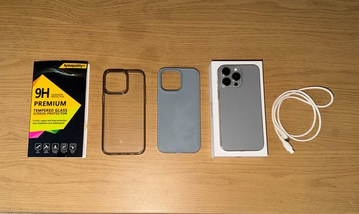 iPhone 15 Pro Max, Natural Titanium 256gb
