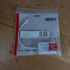 LINDY Mini DisplayPort to VGA Converter \ Adapter Brand New Sealed