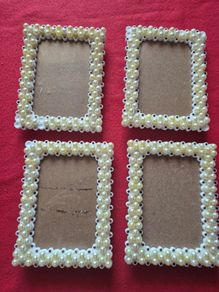 4 Small Pearl Photo Frames