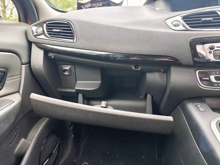 2012 Renault Scenic