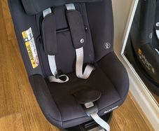 Mica Eco I-Size Car Seat - Group 1-3