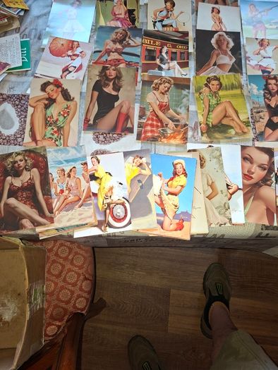 Vintage 100 Postcard Size features Vintage Pin-Up Illustrating Women Posing, Postage Available or Collection is always welcome
