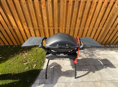 Weber Q 2000 gas BBQ