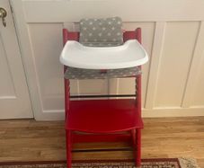 Red Stokke Tripp Trapp  Chair With Babyset and Tray