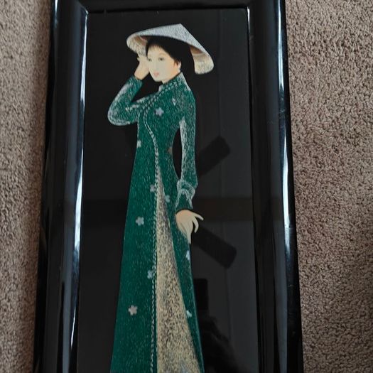 Stunning framed Vietnamese lacquered textured picture