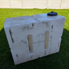 650 Litre Upright Baffled water tank