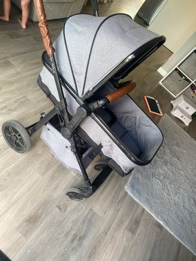 ickle bubba Pram