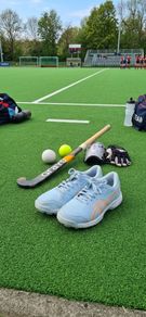 Hockey shoes