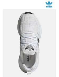 Adidas swift run 22