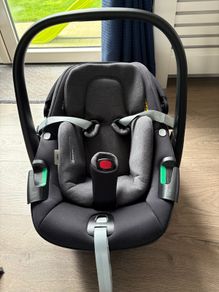 Maxi-Cosi Pebble 360 i-Size car seat