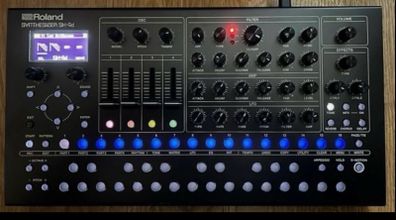 Roland SH-4D (multitimbral desktop synth)
