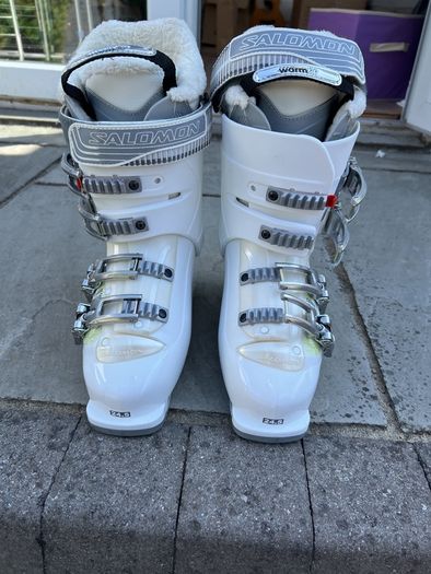 Salomon ski boots