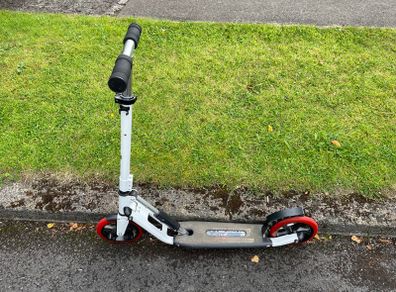 Nixor Pro Series 200 Scooter