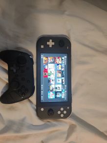 Nintendo switch + controller+20 games installed on it