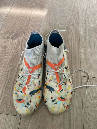 Puma football boots - 8.5