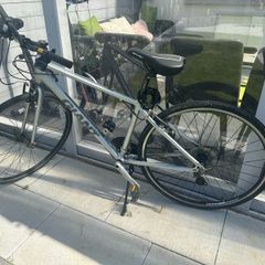 Bicycle - medium frame for adults -17 /18 inch