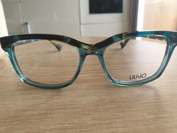 Glasse frames