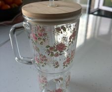 Stanley style drinking glass