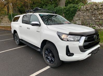 Toyota Hilux SR5 2.4L Full Leather, Canopy, Low KM
