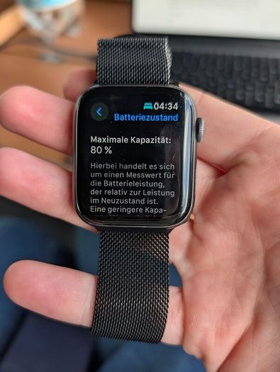 Apple Watch Series 4, 44mm, black