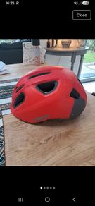 Kids bike helmet from Halfords