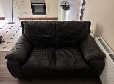 Black Leather 2 Seater Sofa
