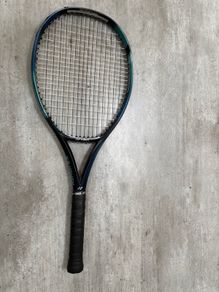 Yonex Ezone 100 Version 7 Grip 2