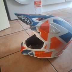 Airoh Twist helmet. Size L