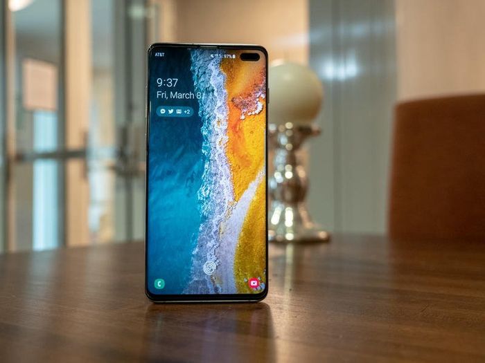 Samsung S10