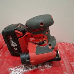 Milwaukee M18 BQSS Brushed Quarter Sheet Sander with 4ah battery