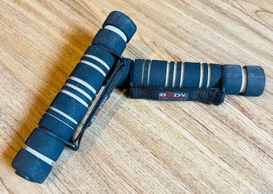 Hand weights