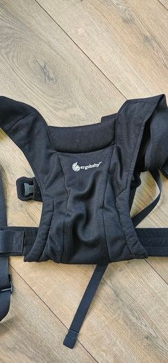 Ergobaby Embrace