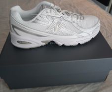 New Balance Trainers Nb740 Brand New Size 10