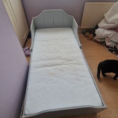 toddler bed