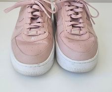 Nike Air shoes in great condition