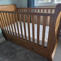 Mama & Papas Mia collection cot