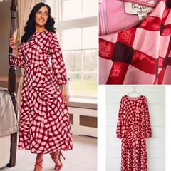 Emily and me london maxi dress Lisa's lust list dress chic classic wedding guest event sophisticated